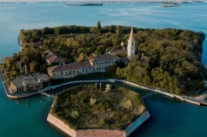 Most Mysterious Islands in the World That Hold Scary Stories and Legends