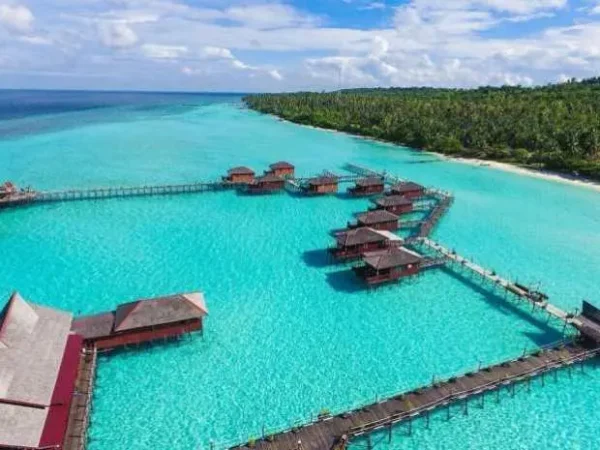 10 Tourist Attractions in Berau that Present Extraordinary Natural Beauty